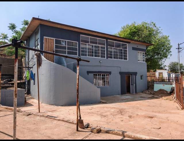 BUSINESS FOR SALE IN JEPPESTOWN